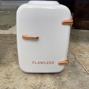 Flawless by finishing touch skincare fridge